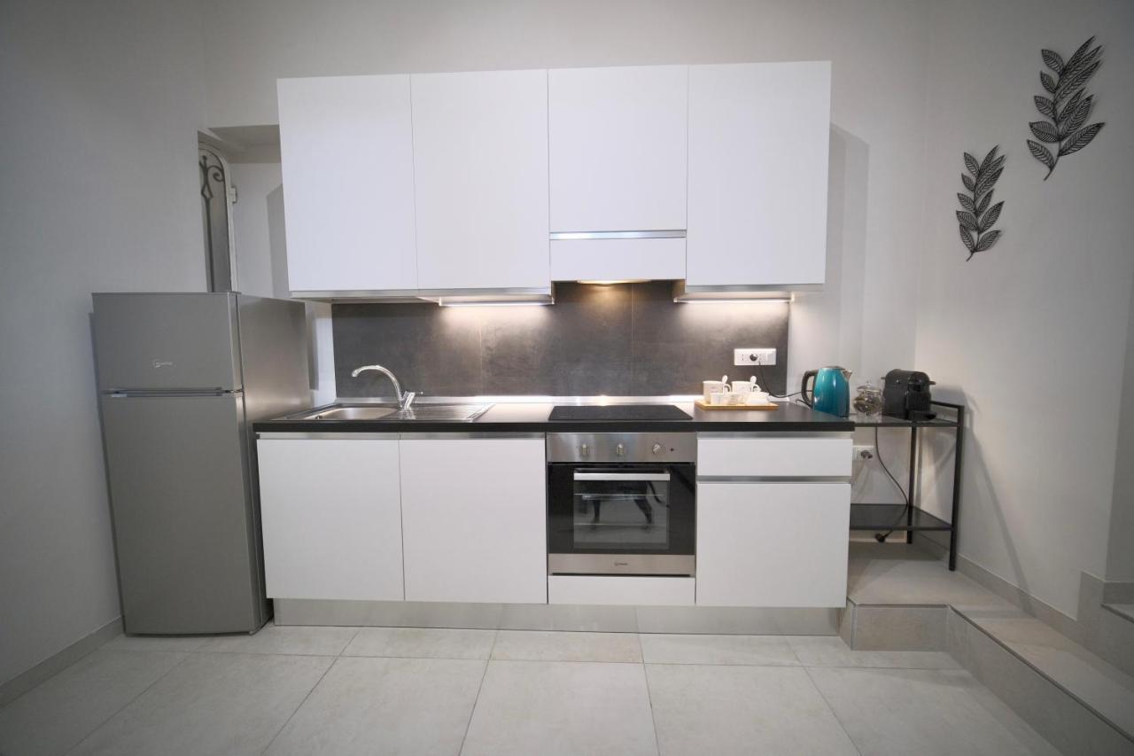 Appartamento Moderno ❴ 300 Mt. Da Porta Nuova ❵ Τορίνο Εξωτερικό φωτογραφία